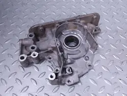 Pompe à huile d'occasion OEM 04E115109AC pour Skoda Fabia Mk3