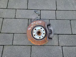 OEM PEUGEOT 308 T9 C4 PICASSO II 1.6 HDI Främre Höger Svänghjul