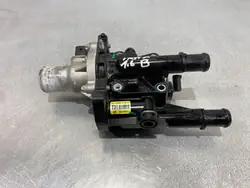 Termostaatin kotelo FBZ19584 Chevrolet Trax 2014