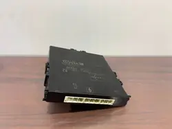 Módulo sin llave Toyota Prius OEM 2329006880