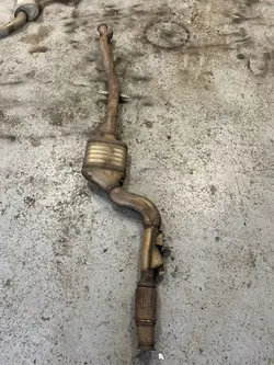 Silenciador Escape Mercedes OEM A2054900614 - Usado