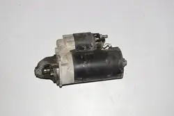 Motor de arranque BMW 5 (E39) 2.5L diésel 2002 OEM 7785691