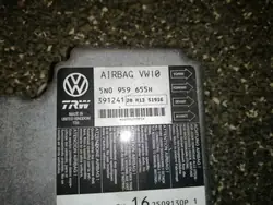 VW Airbag-moduuli 5N0959655H Tiguanille 2010 2.0L