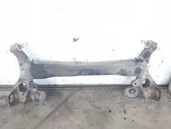 Peugeot Taka-akselipalkki OEM ARA360682 - Käytetty