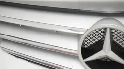 Grille de pare-chocs Mercedes W245 OEM 360207804
