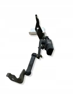 Capteur de niveau suspension arrière Volvo XC60 2022 OEM 32246988