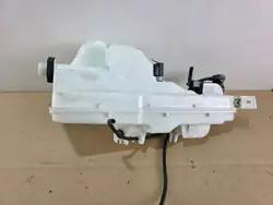 Volvo XC60 II Lift OEM 32328197 spolarbehållare