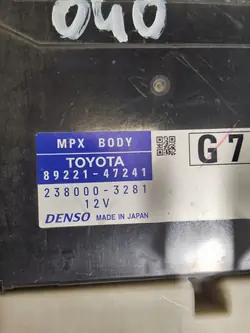 Módulo ECU Toyota Prius Plus OEM 89221-47241