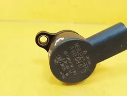 Capteur Pression Carburant OEM DRC101108 Mercedes W203