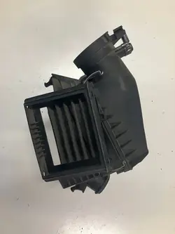 Luftfiltergehäuse OEM A6450900001 für Mercedes A-Klasse