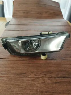 Phare Halogène Skoda 5E0941700 Droit Complet