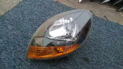 Vasen Etuvalaisin Renault Kangoo Lift Musta