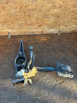 Snodo posteriore destro VW Tiguan II Audi Q3