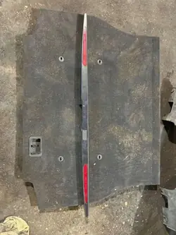 BMW X5 E53 bakluckelås locktäcke OEM 51597132206