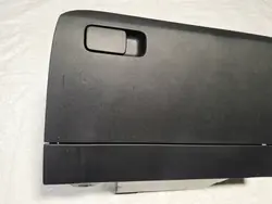 Matkustajan hansikaslokero oikea etu OEM 6R1857097AA