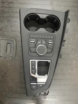Audi A4 B9 A5 8W MMI Mittelrahmen OEM 8W1864261C