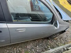 Höger framdörrglas OEM Chevrolet Aveo II T255 5-dörrars