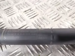 Toyota RAV4 achterklepactuator OEM FBZ8651 - Gebruikt