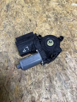 Ikkunanohjain OEM 7H1959801A Vasen Etu VW T5