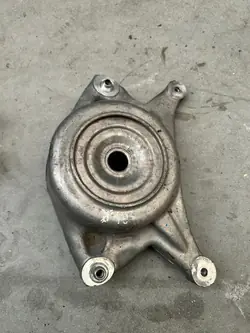 Fram vänster stötdämparfäste OEM 8K0412253A Audi A4 B8