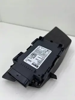 BMW i4 G26 Radar-anturi Distronic OEM 8081429