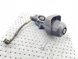 2004 Nissan Navara D22 Tampa do filtro de óleo MTL33439