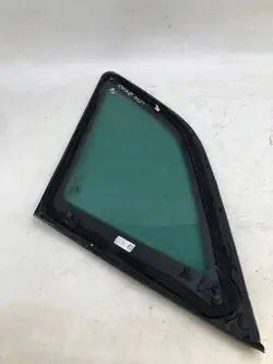 Vitre latérale gauche arrière SEAT LEON OEM 5FE845299