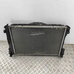 Pièce de refroidissement d'occasion OEM A2049060212 Mercedes