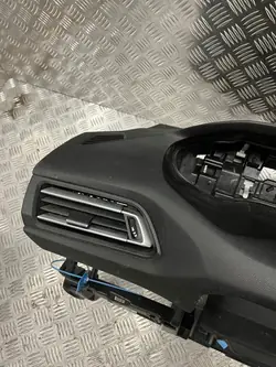 OEM 96783105ZD Airbag-konsol för Peugeot 308 II