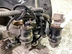 UTO40155 Moyeu roue avant pour Ford Mustang VI 2016
