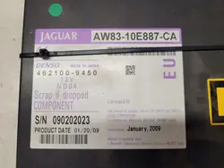 Jaguar XF CD-vaihtaja OEM 4621009450 - Käytetty