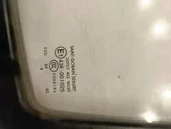 Käytetty vasen etulasi OEM DOT27AS2M320