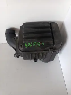 Ilmansuodattimen Kotelo Audi A3 8P 1.6 MPI