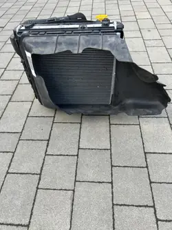 Rechter Kühlersatz Porsche 911 991 3.0L OEM 9P1121252