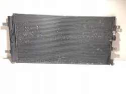 Condenseur AC OEM 8T0260401 pour Audi A4 B8 2.0 TDI
