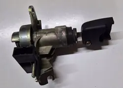 OEM 8E0827573 Tavaratilan Lukko Avain Audi A4 B6