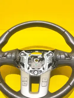 Volante Kia OE OEM 561101H660EQ - Usado