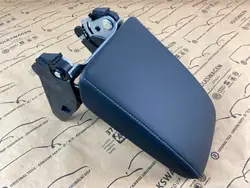 OEM 571864207A Reposabrazos de cuero para VW Tiguan III