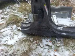 Oikea B-pilari Opel Astra J – käytetty