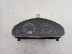Mitsubishi Carisma 1.8 GDI Instrumentpanel MR913856