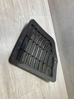 Grille d'aile avant droite Peugeot Expert III 2021