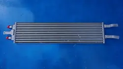 VOLVO XC40 Twin Engine Enfriador de Agua Adicional OE