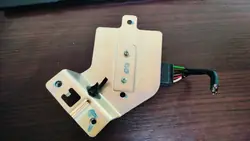 Polttoainepumpun Ohjausmoduuli OEM 17001BD70A