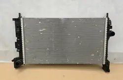 Radiador de agua Volvo XC40 II 18- OEM VOLVO18