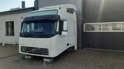 Cabina completa Volvo FH13 OEM 85103676 - Usado