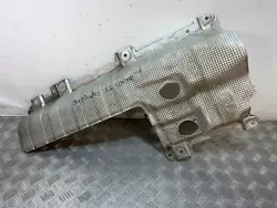 Mitsubishi Outlander IV Pakoputken lämpösuoja OEM FBZ27476
