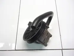 Pompe de direction assistée VOLVO 2.4 D5 30741122