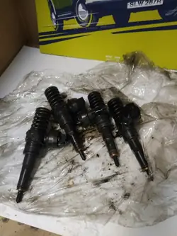 4x Bosch vindrutetorkarmotor OEM 17742629074 - Begagnad