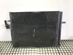 Condensador AC OEM LORK-2050-23150 para Volvo V70 III