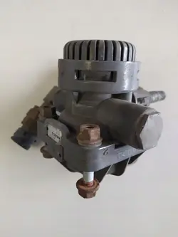 Wabco releventtiili OEM A0044296344 Mercedes Actrosille